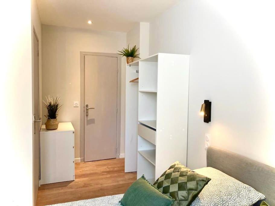 Le Palm Appartement Elegant & Design En Bord Riviere Collobrières Екстериор снимка